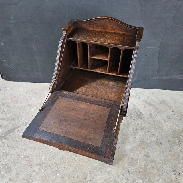Antique Oak Secretary/Bureau/Lecturn With Carved Front Fall on Turned Leg Base For Sale - Image 14 of 17