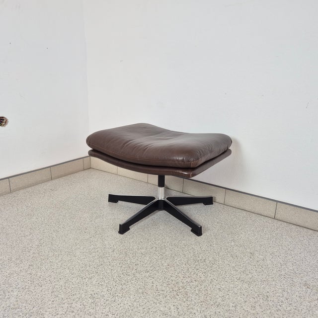 Leather Ottoman by André Vandenbrouck, 1960s For Sale - Image 4 of 10