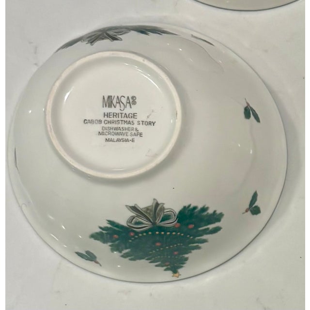 Mikasa Late 20th Century Mikasa Heritage Chtistmas Story Bowl For Sale - Image 4 of 7