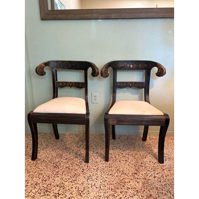 Late 20th Century Pair of Anglo-Indian Style Ebonized & Gilt Ram's Head Klismos Chairs With Floral Penwork For Sale In Tampa - Image 6 of 7