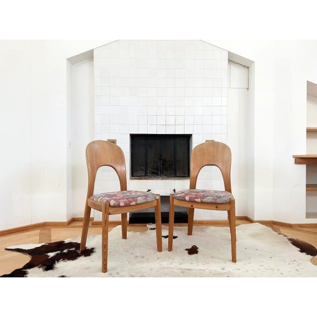 Fantastic set of 6 very high quality, beautiful solid pine wood Danish designer Niels Koefoed Hornslet chairs. Very rare...