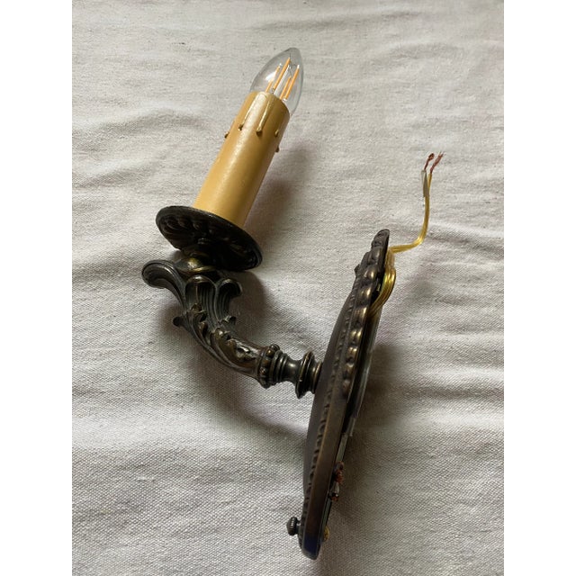 1920s Colonial Revival Style Sconce For Sale - Image 9 of 12
