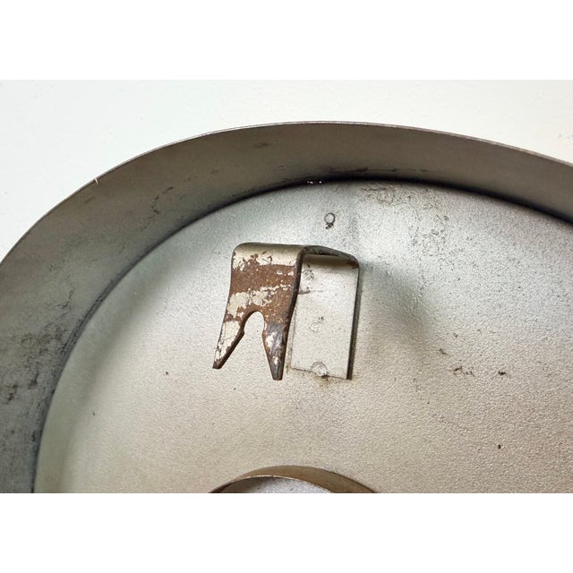 Industrial Beige Factory Wall Clock from IBM, 1950s For Sale - Image 15 of 16