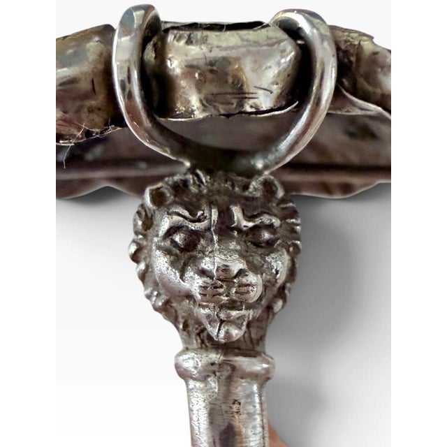 Metal 19th-Century Silver Multicolored Stone Cluster Estate Ring With Lion Heads, Size 6 For Sale - Image 7 of 10
