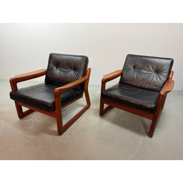 Mid-Century Teak Lounge Chairs with Black Leather Cushions attributed to Sven Ellekaer for Komfort, Denmark, 1970s, Set of 2 For Sale - Image 14 of 18