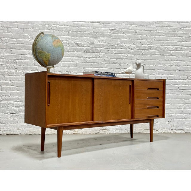 Mid Century Modern Styled Handmade Teak Credenza | Danish Media Stand Sideboard For Sale In New York - Image 6 of 12