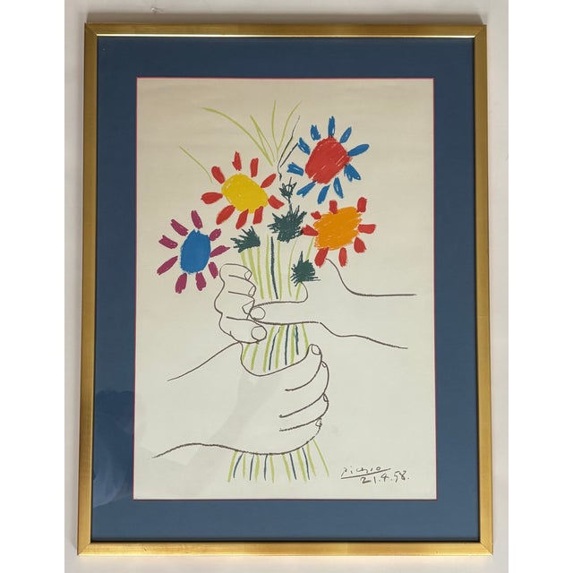 1950s Pablo Picasso - Flowers in the Hands Vintage Lithohgraph For Sale - Image 4 of 8