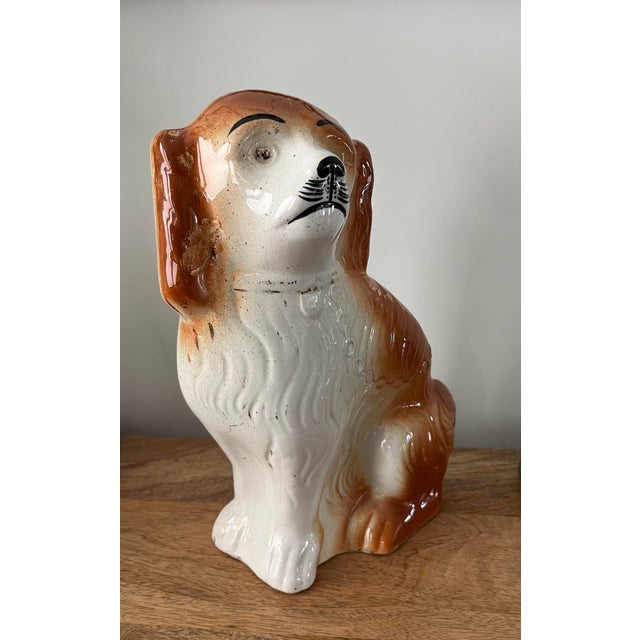 Victorian Early 1900s Staffordshire Spaniel Figurine by Sadler China, England For Sale - Image 3 of 11