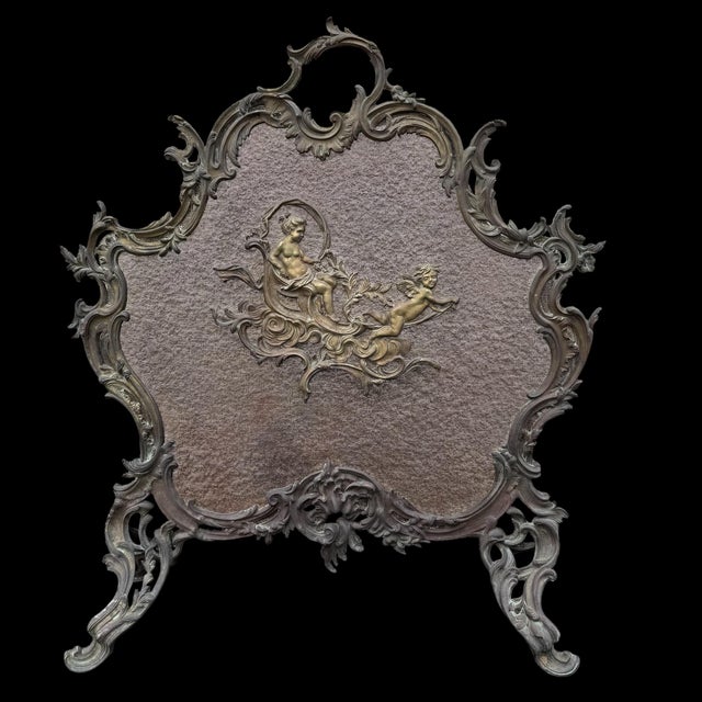 Bronze Firewall dating from the 19th century signed Charles Casier" Rare spark arrestor dating from the mid-19th century...