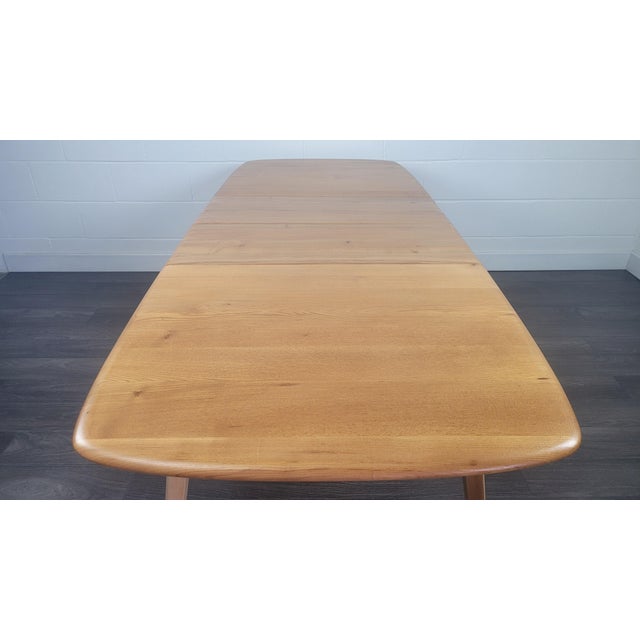 1970s Grand Windsor Extending Dining Table from Ercol, 1970s For Sale - Image 5 of 15