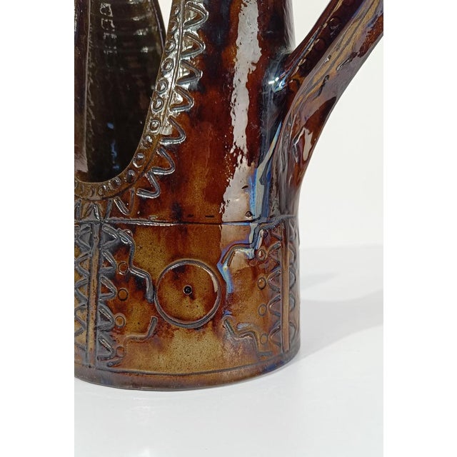 We offer for sale a ceramic handcrafted in Italy by the Urbano Fontana factory, as attested by the signature engraved at...