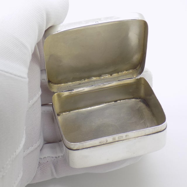 Sculpture Materials Vintage British Handmade Genuine Sterling Silver 925 Chiseled Pill Trinket Box For Sale - Image 7 of 17