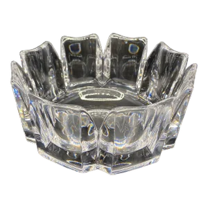 Mid 20th Century Orrefors Crystal Bowl Sweden Eight Leaf Signed Scandinavian Art Glass Bowl