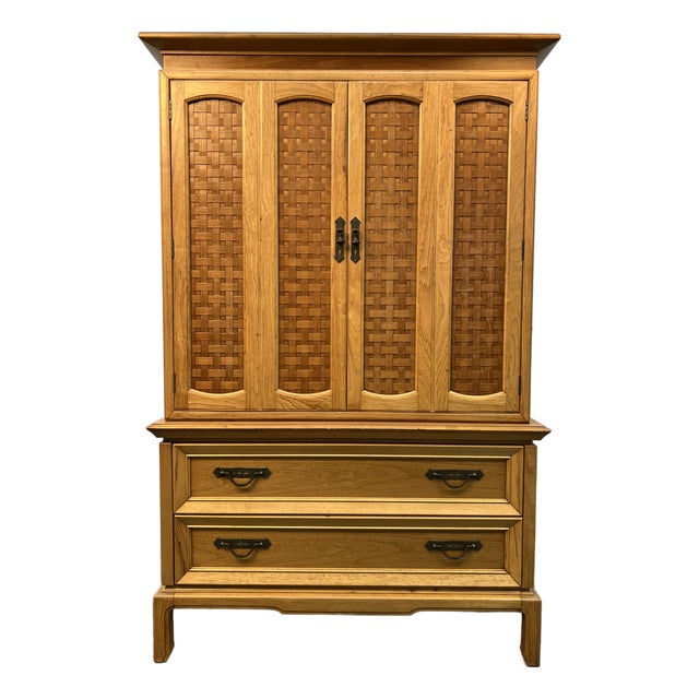 Vintage Faux Lattice Front Gentleman's Chest by Thomasville For Sale