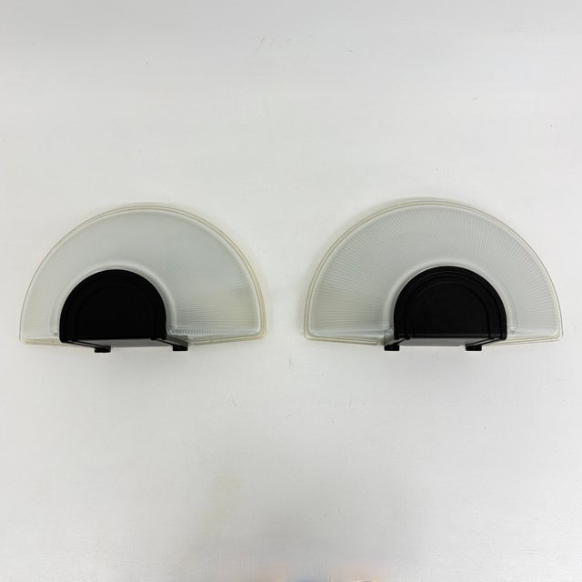 Glass Prisma Wall Lamps by MEGA, 1980s, Italy, Set of 2 For Sale - Image 10 of 18