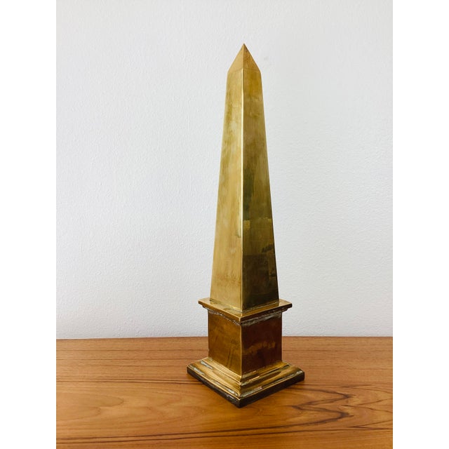 Vintage 1980s Brass Obelisk Statue Hollywood Regency Style For Sale - Image 4 of 5