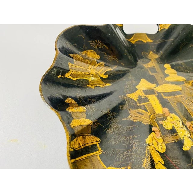 French Napoleon III Bow Vide Poche, 1800s For Sale - Image 3 of 11