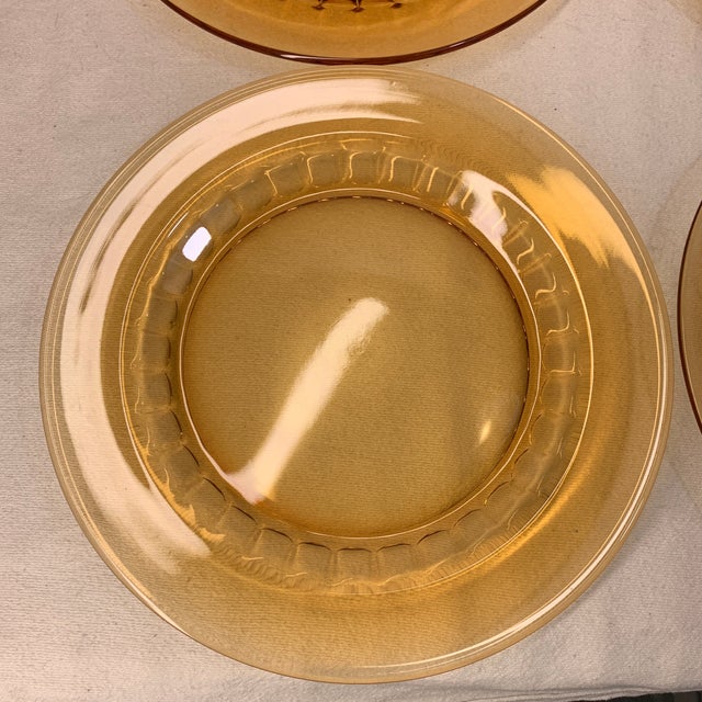 C. 1930s New Martinsville Depression Glass Luncheon Set, Plates With Matching Tea Cups - Service for 6 For Sale In Chicago - Image 6 of 6