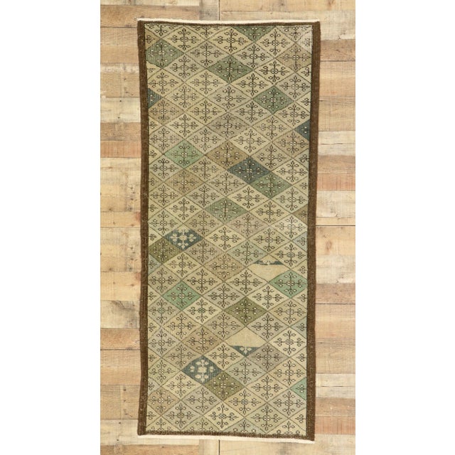 Tan Vintage Turkish Sivas Rug - 02'09 X 06'05 For Sale - Image 8 of 9