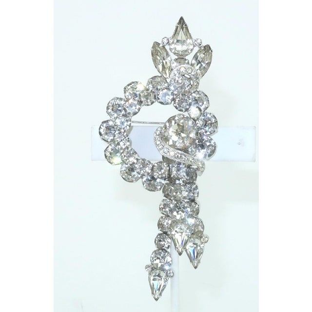 Large Eisenberg Rhinestone Dangle Brooch, 1950's For Sale - Image 10 of 12