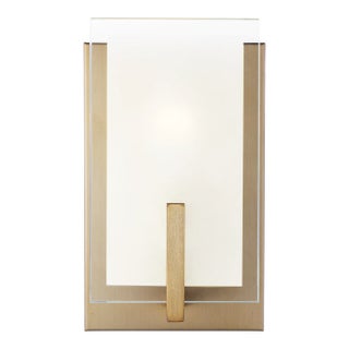 Sean Lavin By Visual Comfort Studio Syll 1-Light Bath Sconce in Satin Brass For Sale