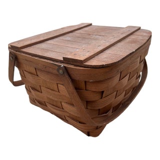 Vintage Picnic / Pie Basket Double Handle With Riser For Sale