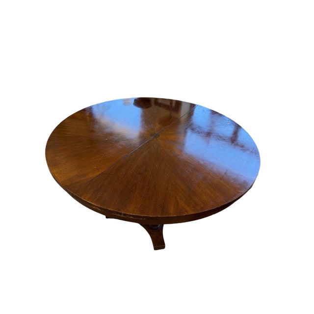 Biedermeier A Mahogany Biedermeier Style Dining Table, 20th Century For Sale - Image 3 of 7