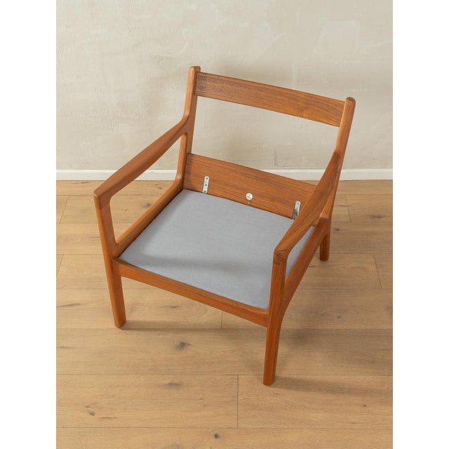 Senator Chair by Ole Wanscher for France & Søn, 1960s For Sale - Image 6 of 10