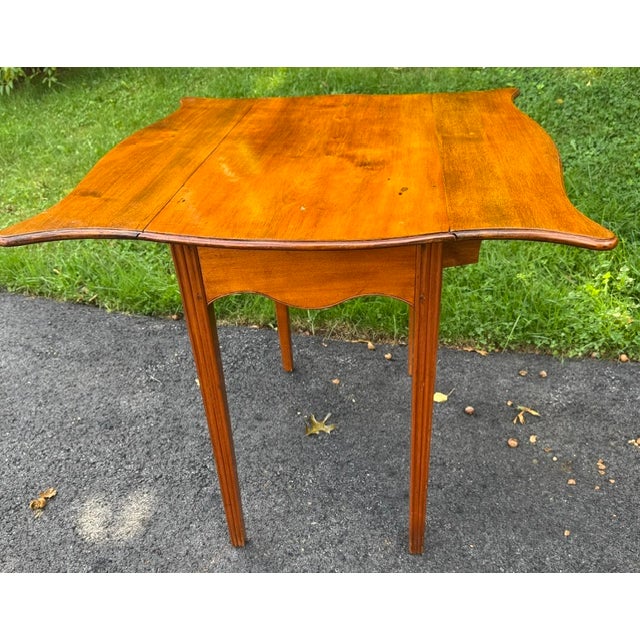 Brown Antique American Maple Pembroke Table With Shaped Leaves and Top C. 1800 For Sale - Image 8 of 10