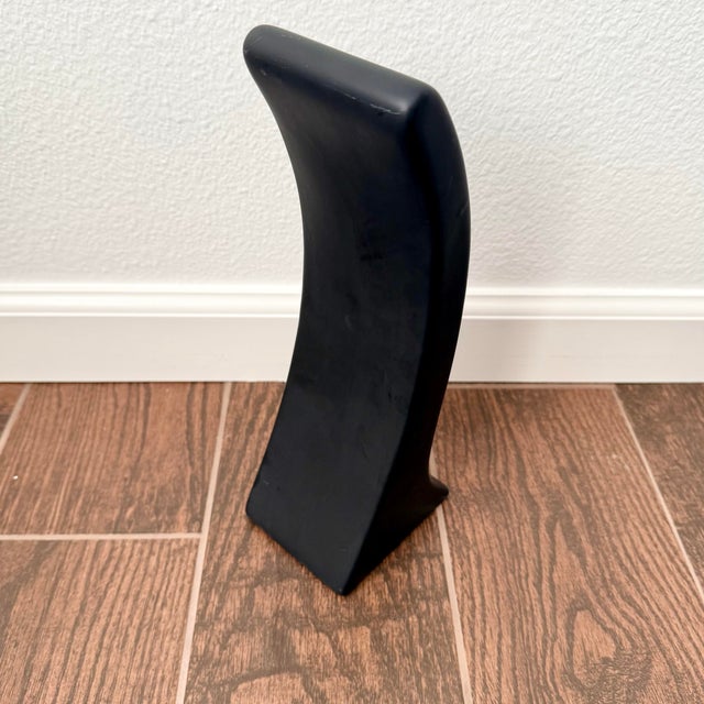 Mid Century Modern Japan Black Ceramic Ikebana Sculptural Vase Toyo Style MCM For Sale - Image 4 of 7