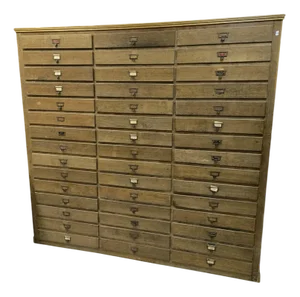Filing Cabinet in Wood
