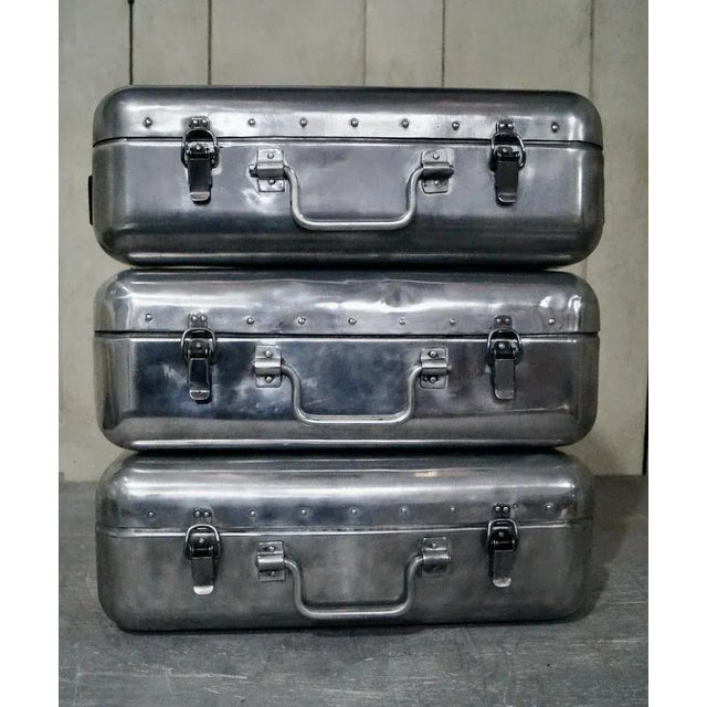 Vintage Aluminium First Aid Box, 1940s For Sale - Image 9 of 11