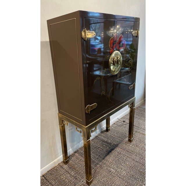 Brown 1970s Vintage Lacquer and Brass Bar Cabinet in the Manner of Mastercraft For Sale - Image 8 of 9