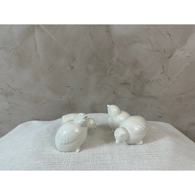 1930s Art Deco Earthenware Chickens, 1930s, Set of 2 For Sale - Image 5 of 10
