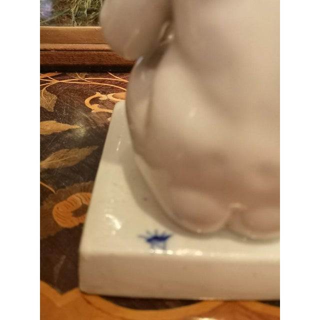 White Porcelain Baby Figurine after Pigalle from Capodimonte, 1800s For Sale - Image 6 of 9