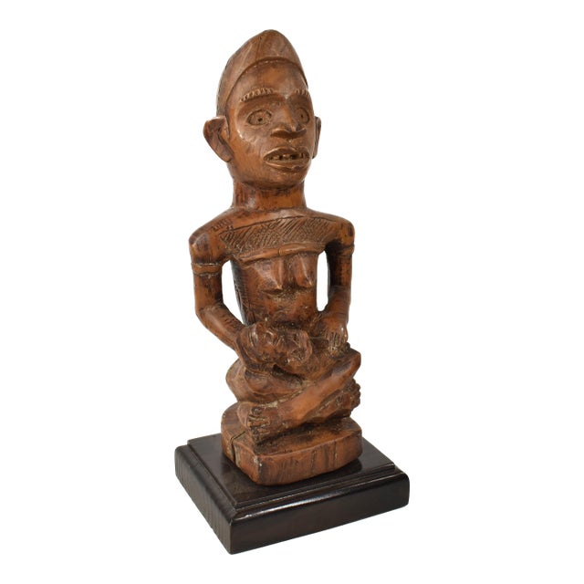 Early 20th Century Kongo Maternity Figure on Base For Sale
