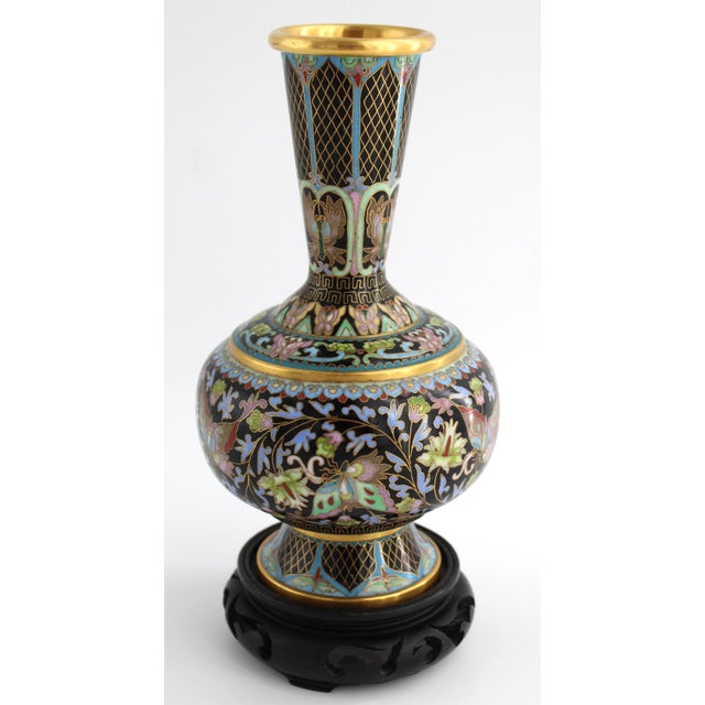 Vintage Chinese Cloisonné Butterfly Vase 9.5" W/ Stand Beijing Arts & Crafts For Sale - Image 4 of 11