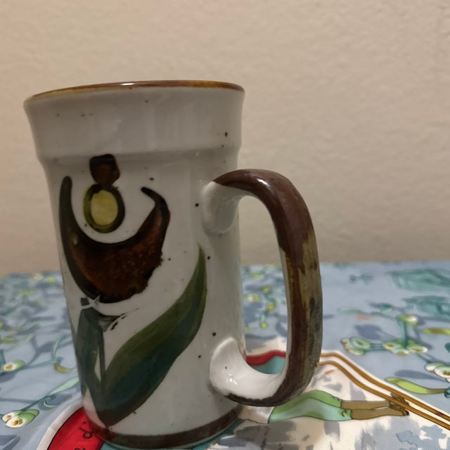 1960s 1960s Mid-Century Modern Hand-Painted Ceramic Stoneware Mug With Abstract Floral Motif For Sale - Image 5 of 9