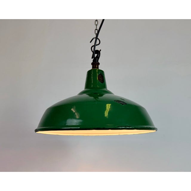 Industrial British Green Enamel Factory Pendant Lamp, 1960s For Sale - Image 9 of 18