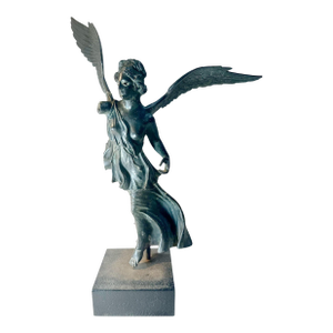 19th Century Bronze Grand Tour Winged Victory Statue