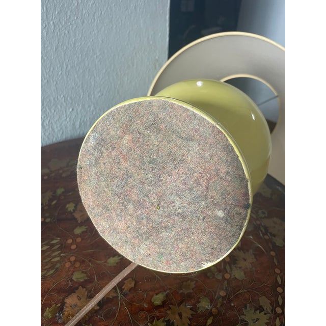 1960's Yellow Mid-Century Modern Table Lamp For Sale - Image 9 of 11