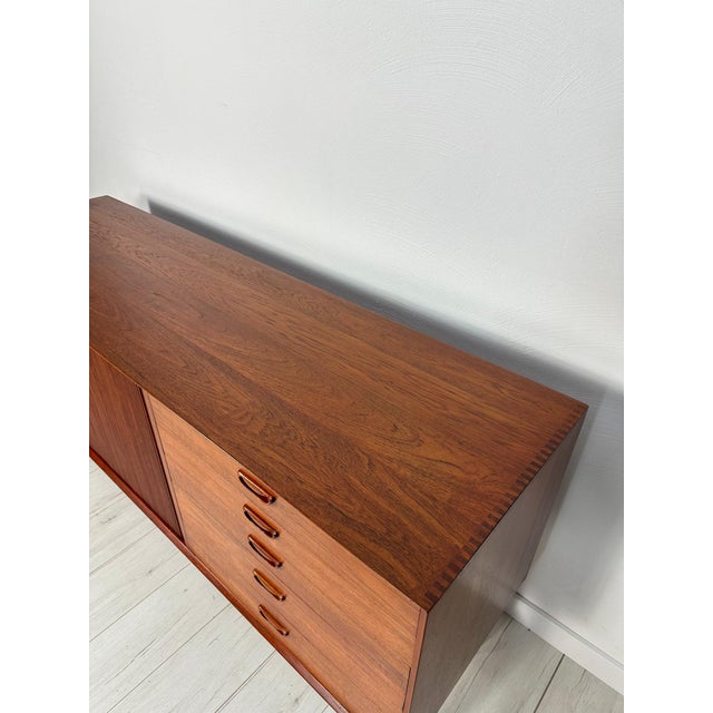 Vintage Danish Teak Sideboard by Peter Hvidt & Orla Mølgaard-Nielsen for Søborg Møbelfabrik, 1950s For Sale - Image 9 of 17
