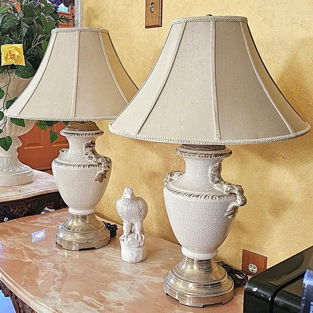 Vintage Pair of Neoclassical Trophy Urn Table Lamps in White Crackle Glaze – Made in Usa For Sale - Image 15 of 18
