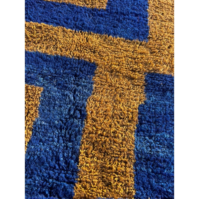 Moroccan Beni Ouarain Rug with Graphic Geometric Design, 1990 For Sale - Image 13 of 15