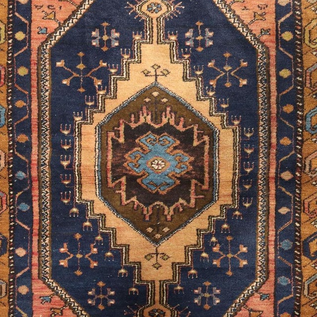 Middle Eastern Malayer Rug in Wool For Sale - Image 4 of 8