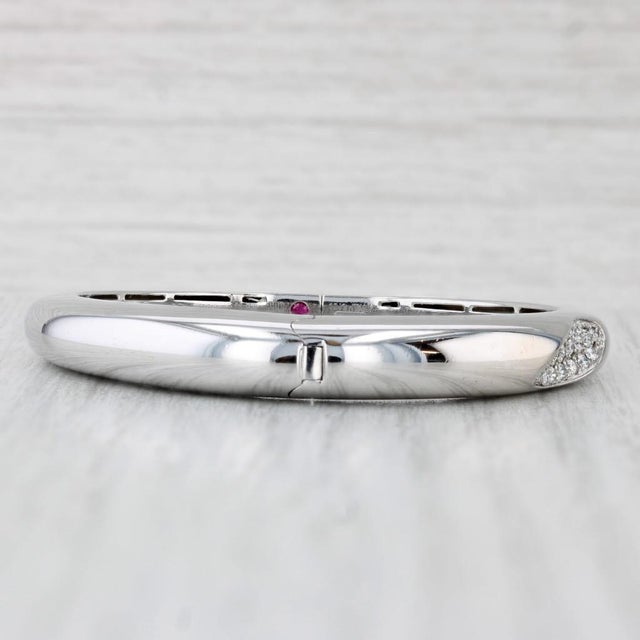 2010s Roberto Coin 0.33ctw Diamond Capri Bangle Bracelet 18k White Gold 6 For Sale - Image 5 of 8