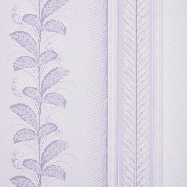 Schumacher Schumacher Hydrangea Drape Wallpaper in Lilac For Sale - Image 4 of 4