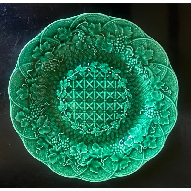 Victorian Wedgwood Majolica Wall Plate English ,C. 1884 For Sale - Image 3 of 9