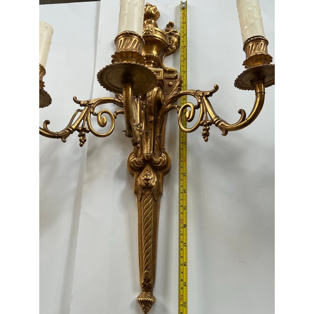 Late 18th Century Antique Large 3 Light French Gold Gilt Bronze Pair Wall Sconces Figural Heads With Horn For Sale - Image 5 of 12