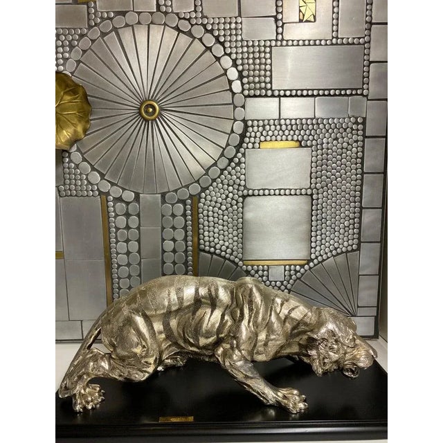 Bengal Tiger sculpture by Santini made of silver electroplated cast composite and mounted on wooden base